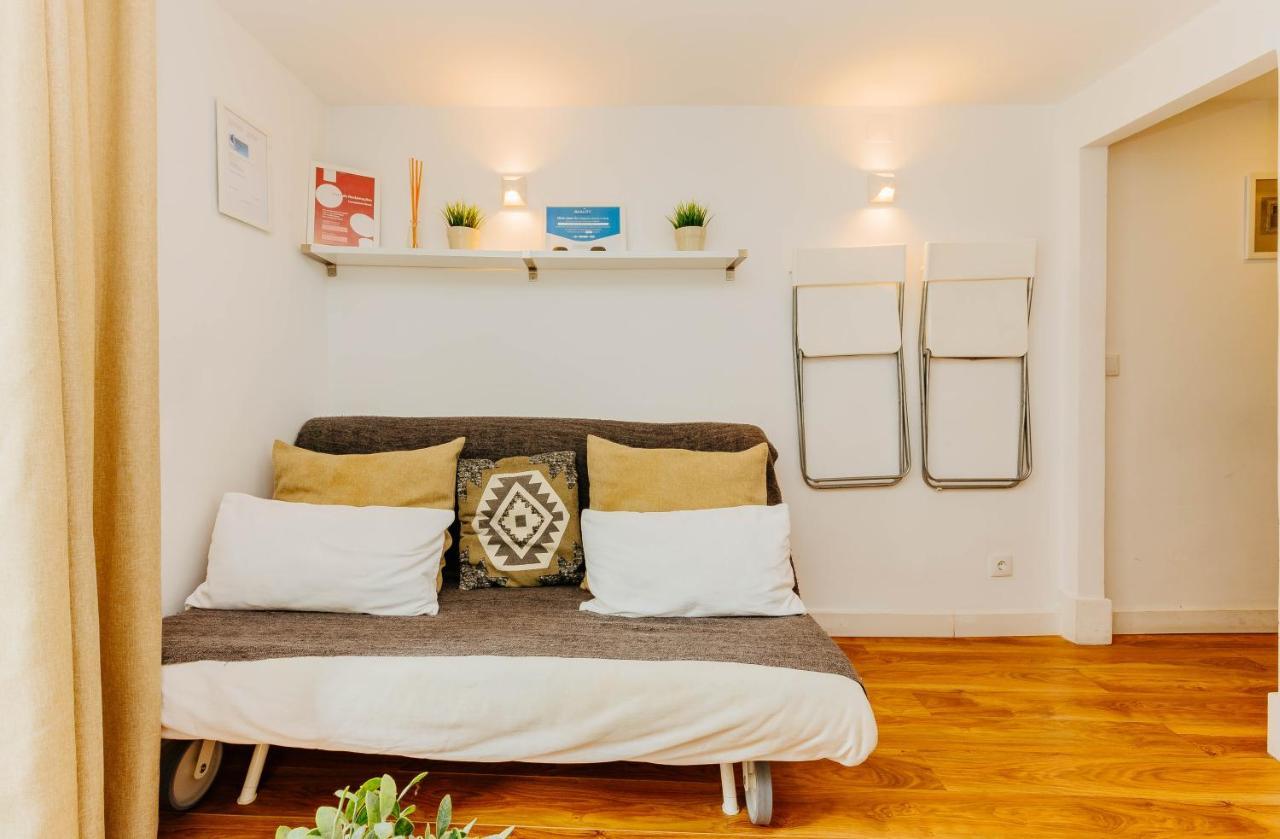 Rent4Rest Bairro Alto Charming 1Bd Apartment Lisboa Exteriör bild